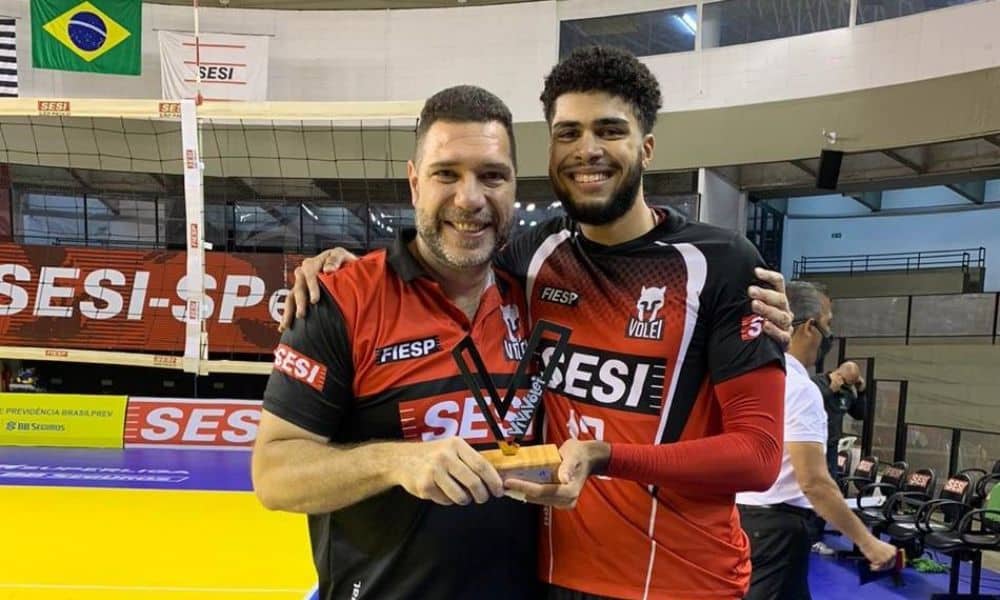 Léo Andrade seleção masculina de vôlei Lucão