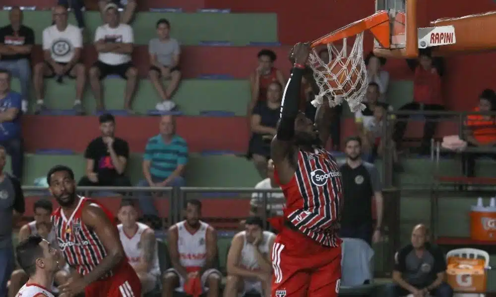 São Paulo x Osasco paulista de basquete masculino