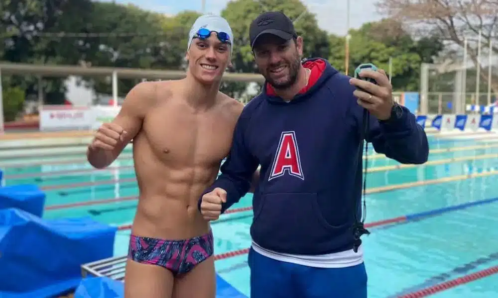 Vitor Sega Mundial Júnior de natação