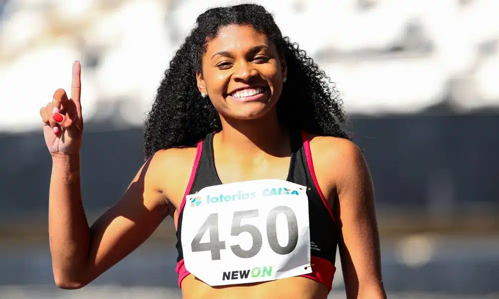 Atletas brasileiros treinam e estudam nos Estados Unidos Micaela Rosa 100m com barreiras