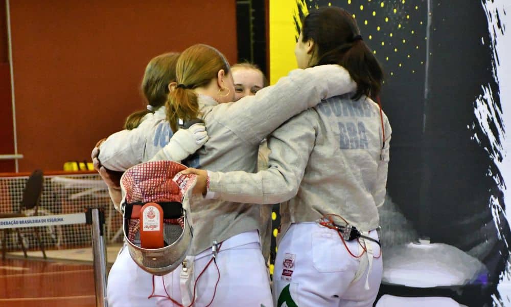 Brasileiro cadete e juvenil de esgrima