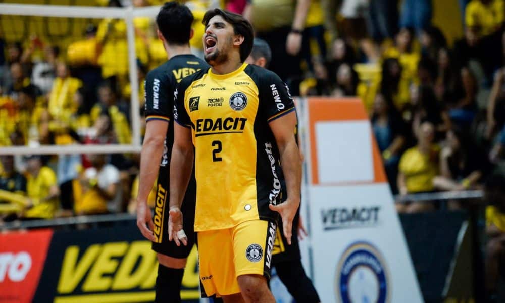 GUARULHOS X SANTO ANDRÉ PAULISTA DE VÔLEI MASCULINO