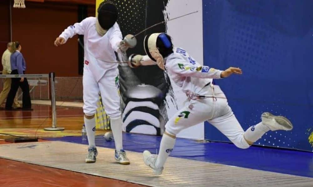 Leandro Seini (direita) foi um dos medalhistas de ouro juvenis do dia. Foto: Rosele Sanchotene.