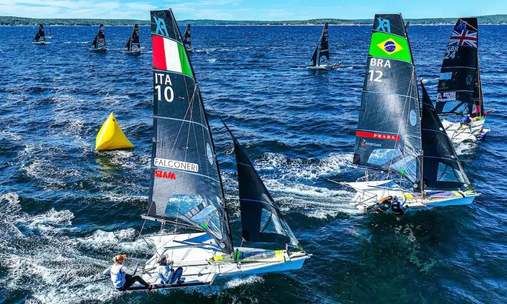 Seleção Brasileira de vela conta com 10 atletas em Nova Scotia, no Canadá. Martine Grael e Kahena estão em oitavo na 49erFX Martine Grael Kahena Kunze Mundial de 49er 49er FX Nacra 17