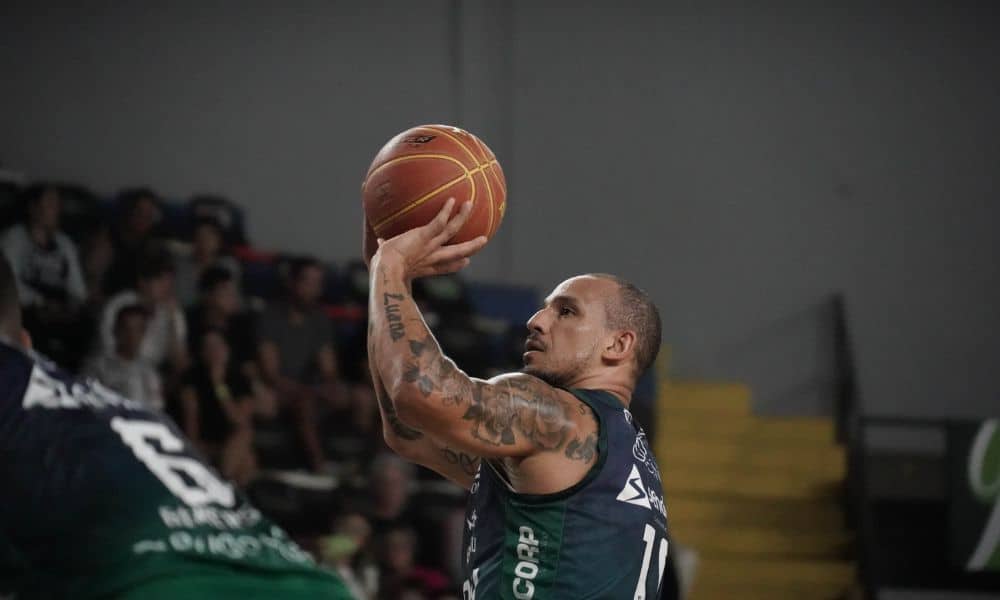 Bauru Basket x São Paulo Paulista de basquete
