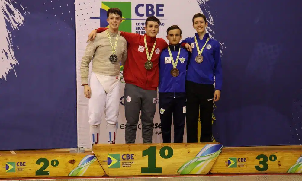 Brasileiro cadete e juvenil de esgrima