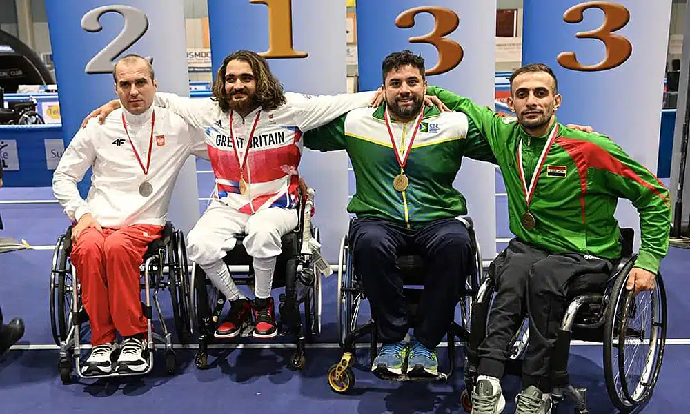 Jovane Guissone paraesgrima Copa do Mundo Pisa espada B medalha de bronze