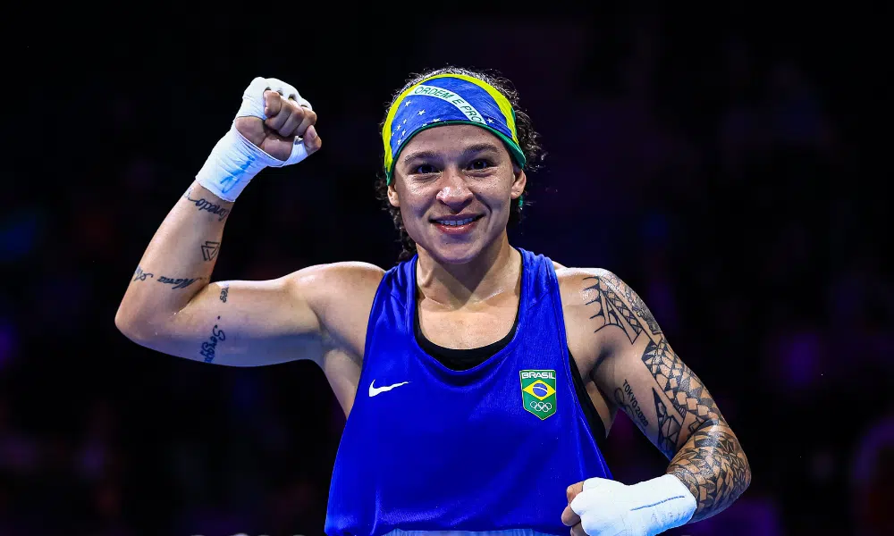 Bia Ferreira boxe profissional