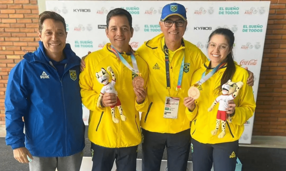 Geovana Meyer e Leonardo Vagner carabina Assunção 2022