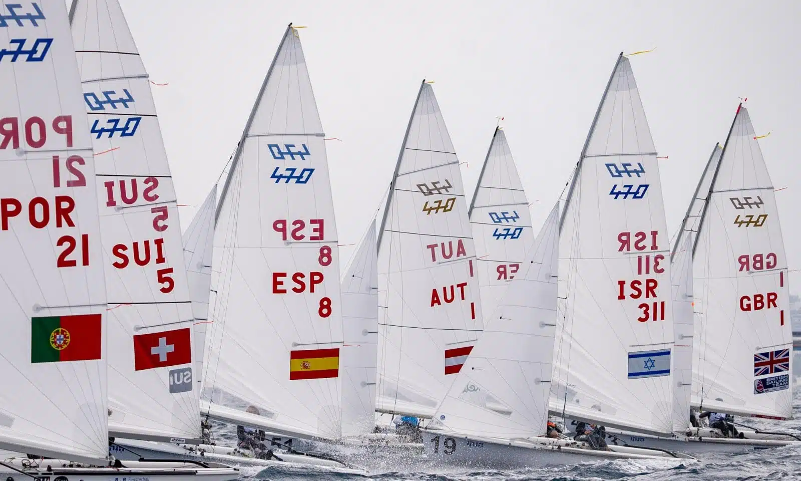 Mundial de 470 em Israel entra na reta final com brasileiros perto do top 10