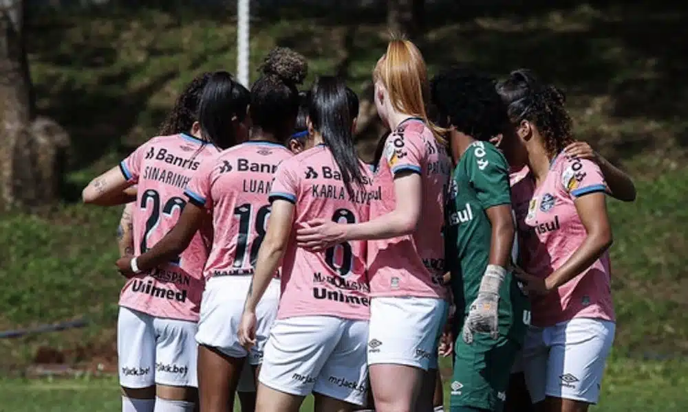 gurias gremistas coloradas gaucho de futebol feminino gremio internacional