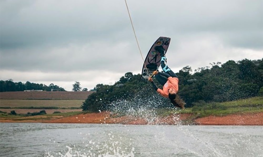 Mariana Nep Wakeboard esqui aquático jogos sul-americanos Pedro Pedroso medalha de bronze