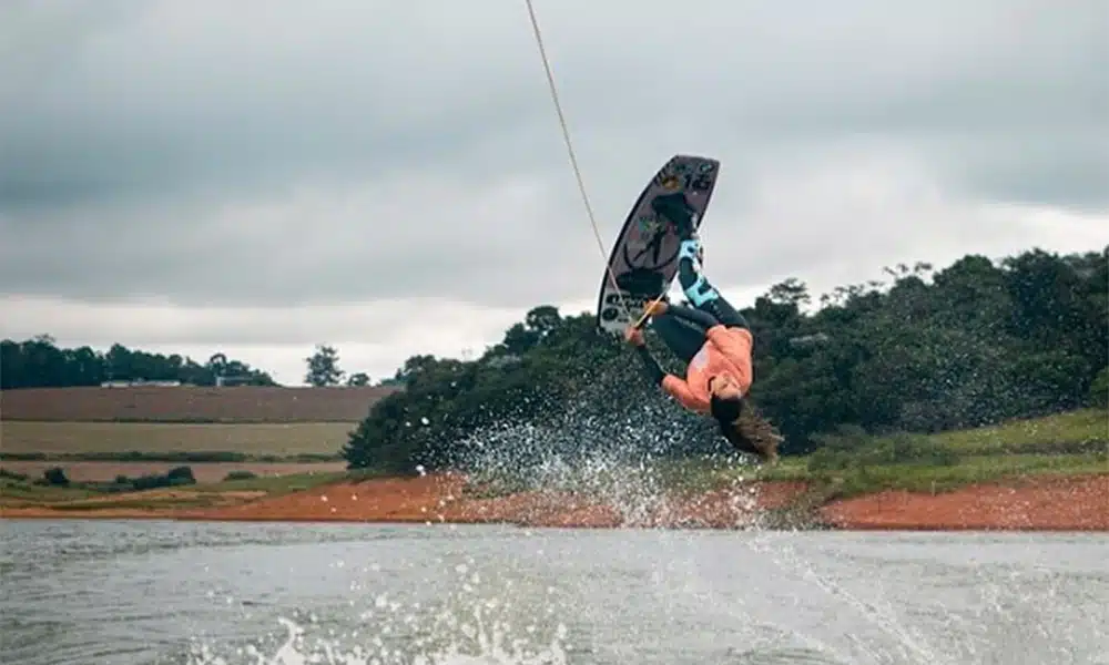 Mariana Nep Wakeboard esqui aquático jogos sul-americanos Pedro Pedroso medalha de bronze