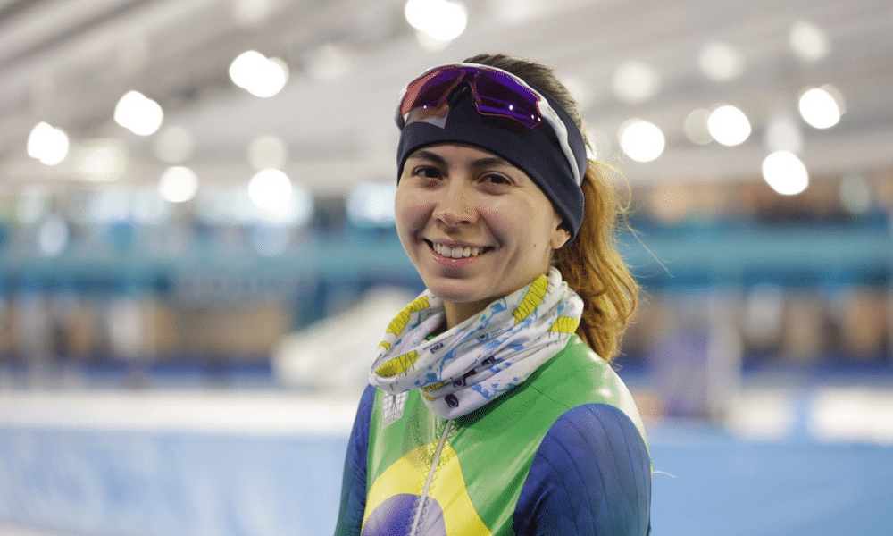 Larissa Paes Copa do Mundo de patinação de velocidade no gelo