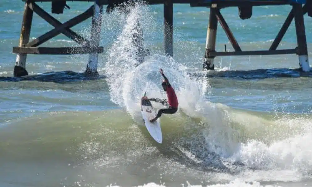Michel Rodrigues estreia batendo recordes do CBSurf surfe circuito brasileiro de surfe