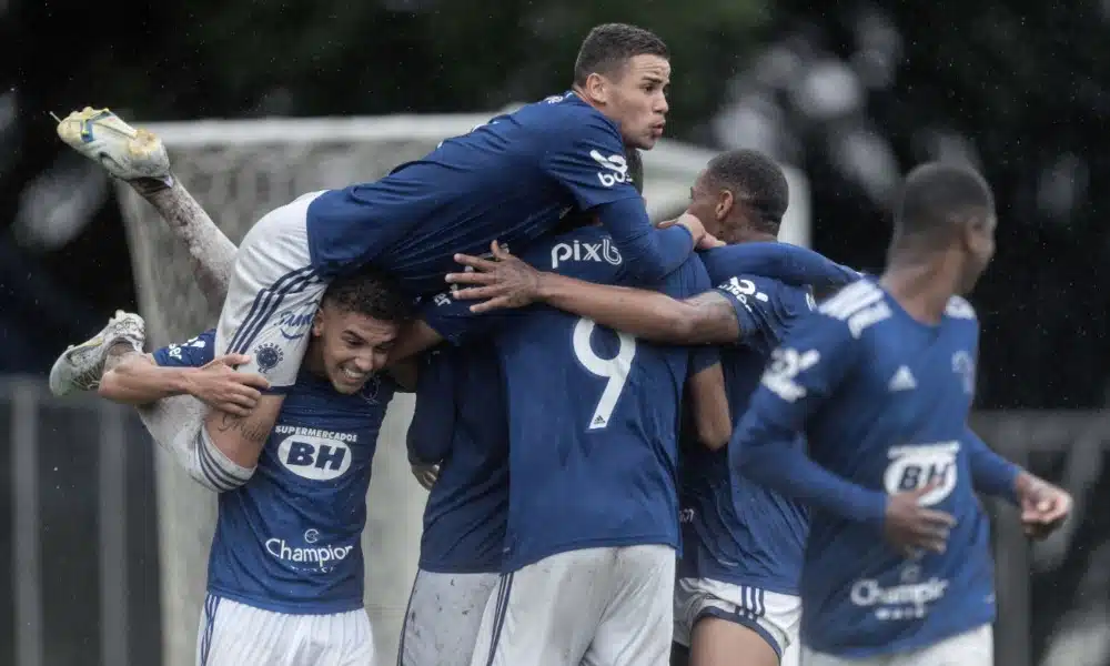 AO VIVO Cruzeiro x Comercial (MS) - Copinha; segunda, 15h