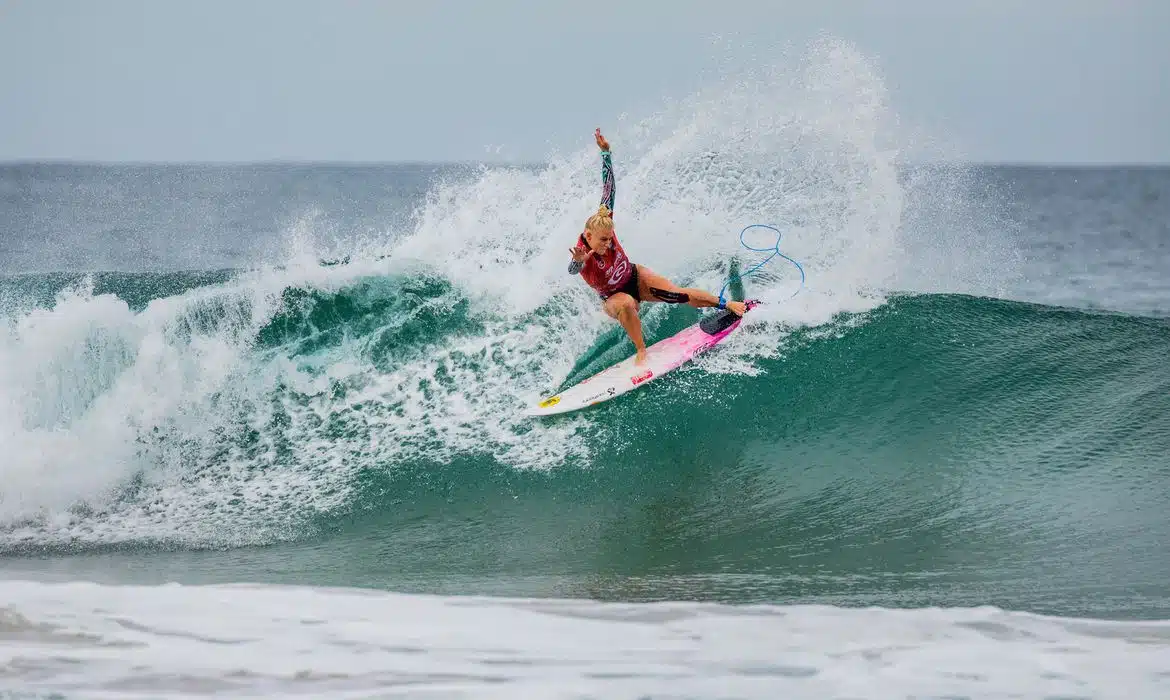 Tatiana Weston-Webb na Liga Mundial de Surfe (WSL) em 2021