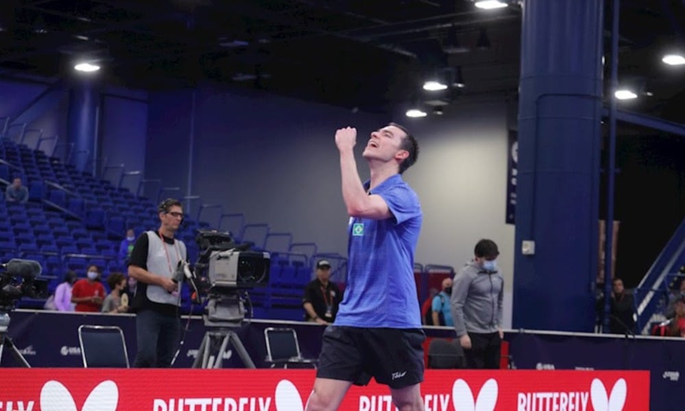 Hugo Calderano é campeão do WTT de Durban TÊNIS DE MESA