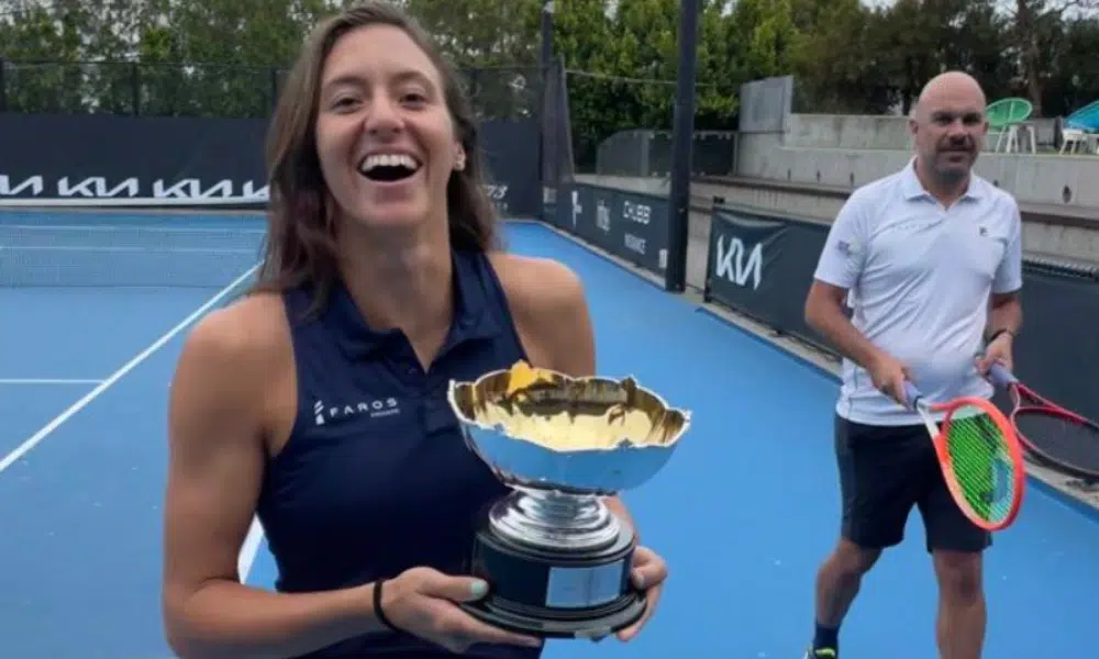Luisa Stefani tênis Australian Open