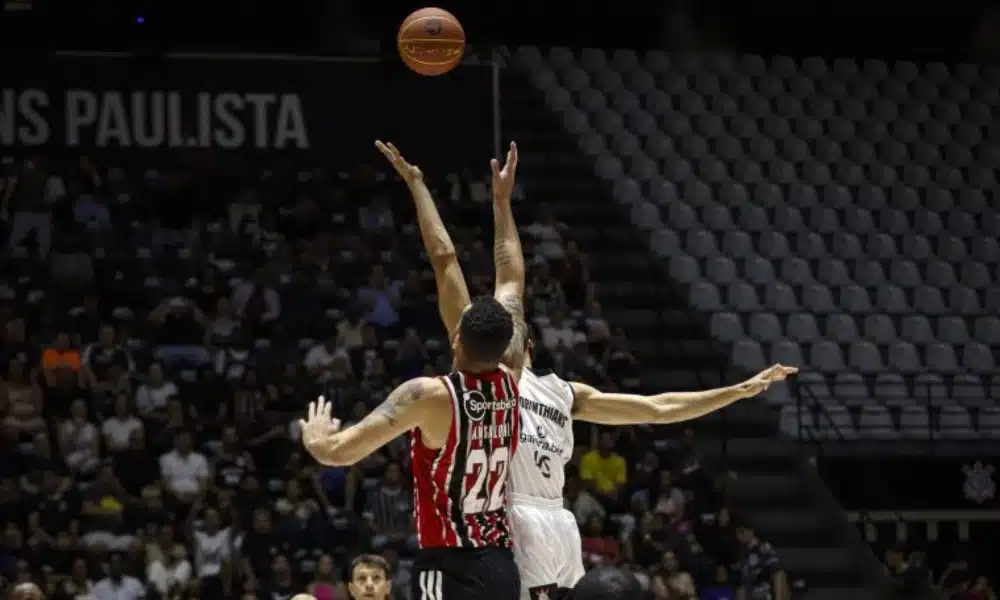 São Paulo vence e mantém freguesia do Corinthians no NBB