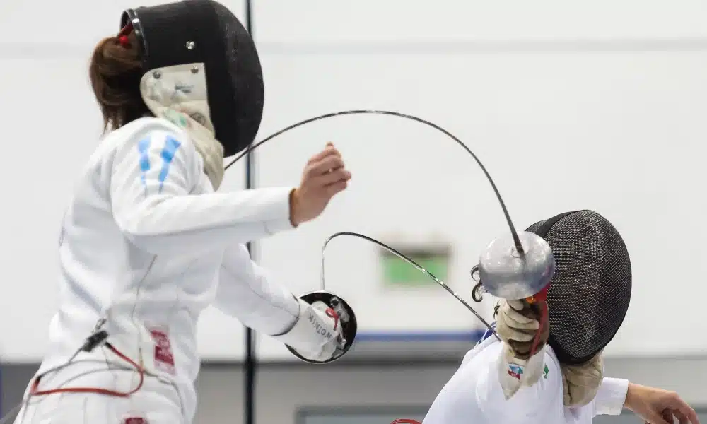 Victoria Vizeu é o destaque brasileiro na Copa do Mundo Júnior de Esgrima