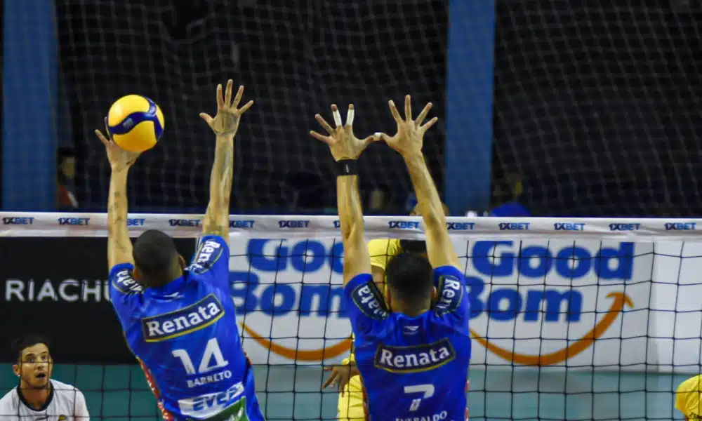 Vôlei Renata vence e se mantém na vice-liderança na Superliga Rede Cuca Superliga Masculina ao vivo Araguari