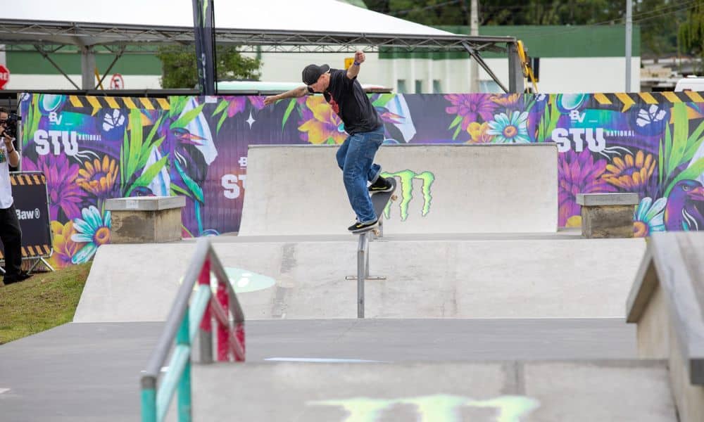 Giovanni Vianna conquista segundo lugar no STU Open Rio de Skate Street (Foto: Divulgação/Julio Detefon)