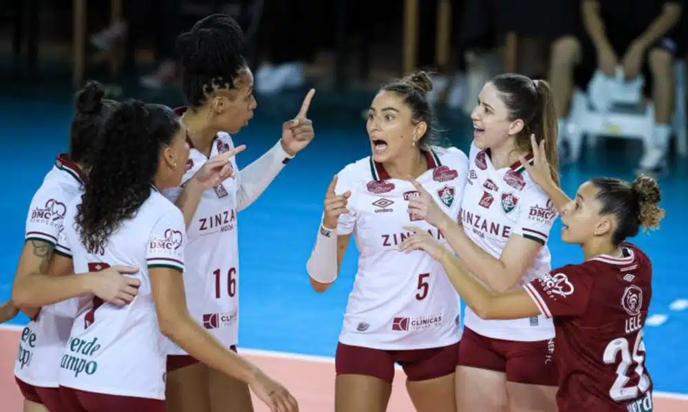 Praia Clube e Fluminense vencem fora pela Superliga Feminina de vôlei