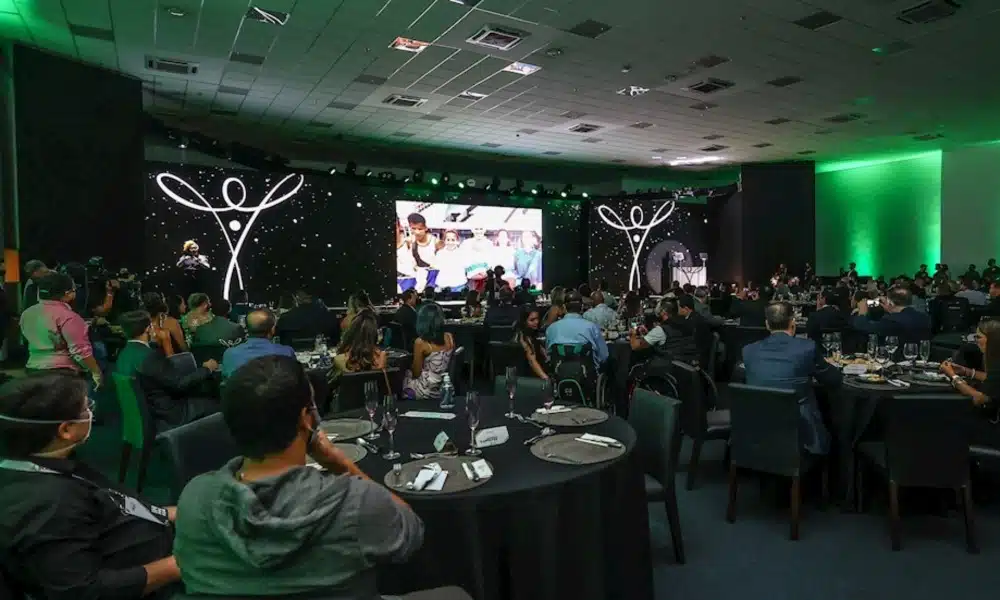 Prêmio Paralímpicos homenageia atletas de 24 modalidades