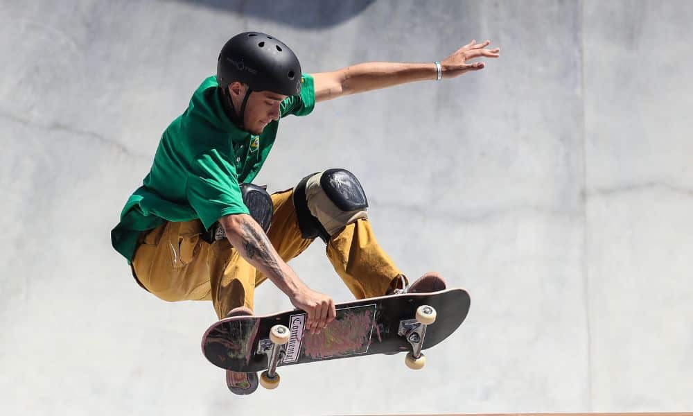 Mundial de skate park - Pedro quintas faz manobra no bowl