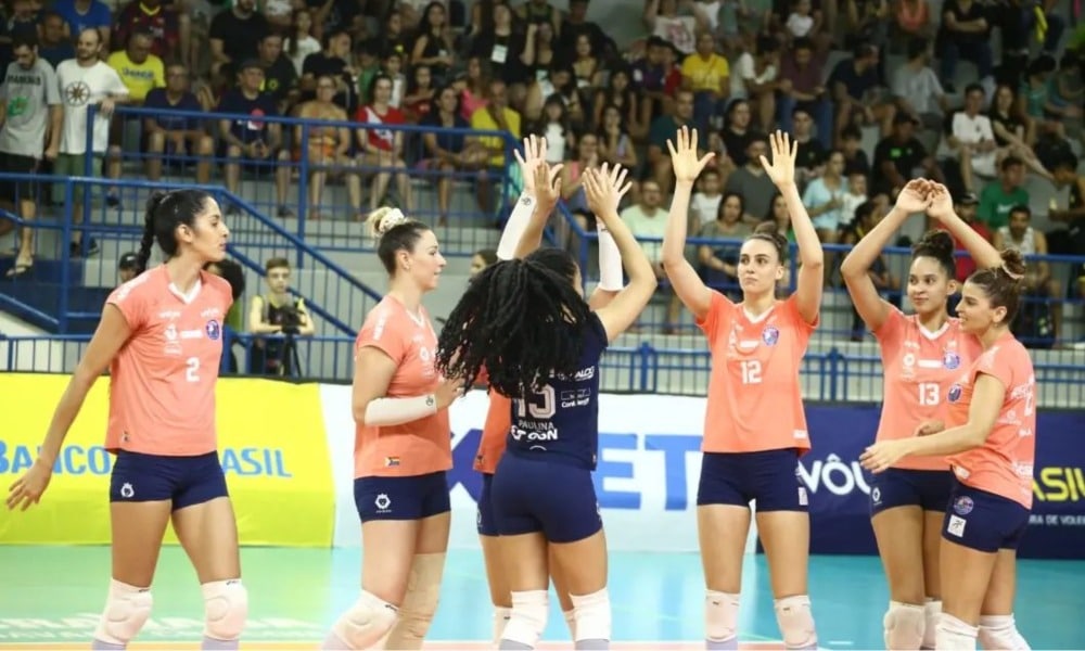 Barueri surpreende e bate Praia Clube em Uberlândia na Superliga Feminina