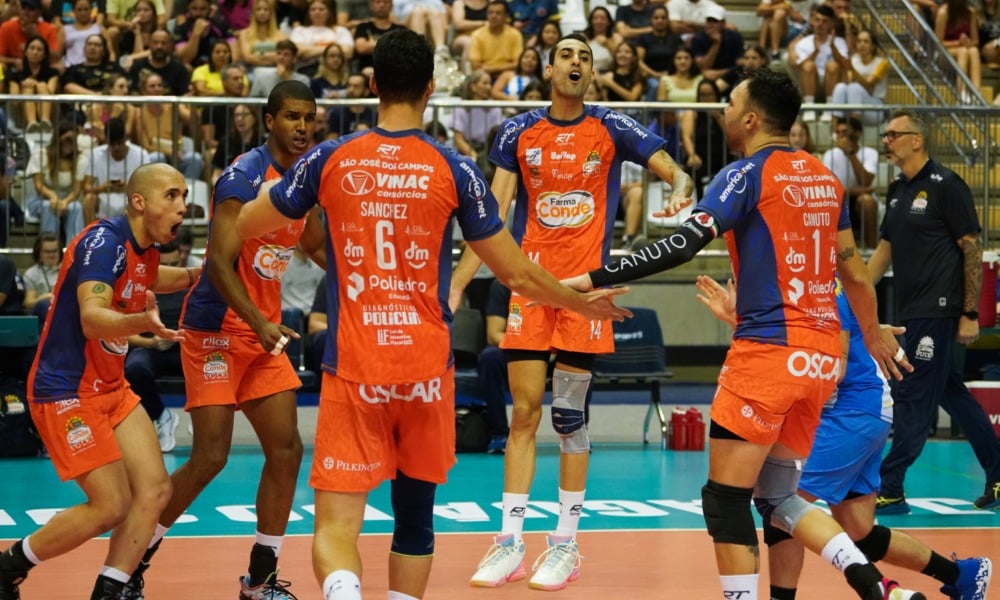 Farma Conde bate Minas e vai à final da Copa Brasil de vôlei São josé