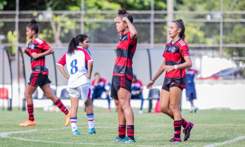 Flamengo bate Fortaleza na estreia do Brasileiro Feminino sub-20 de futebol