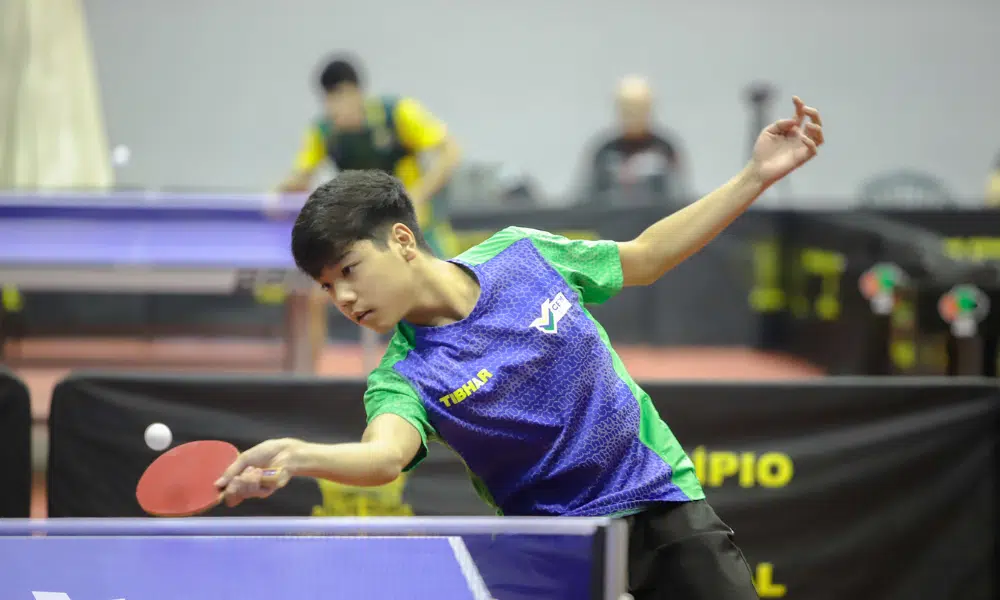 Hamilton Yamane no sub-15 do WTT Youth Contender de Vila Real enquanto
