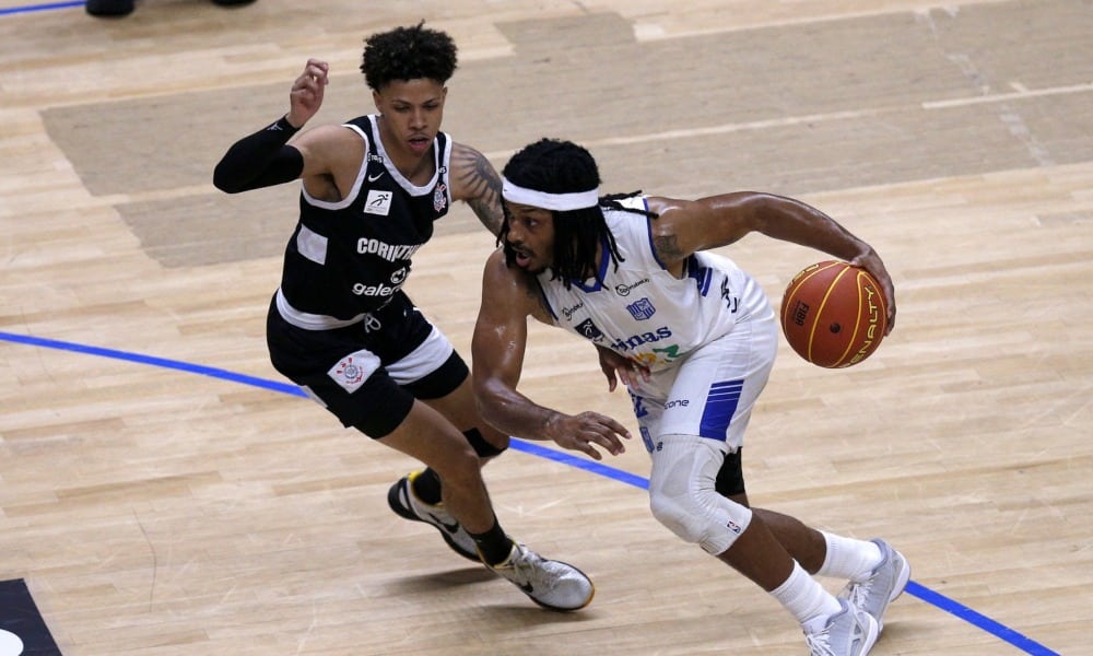 Minas vira no fim para vencer o Corinthians pelo NBB basquete