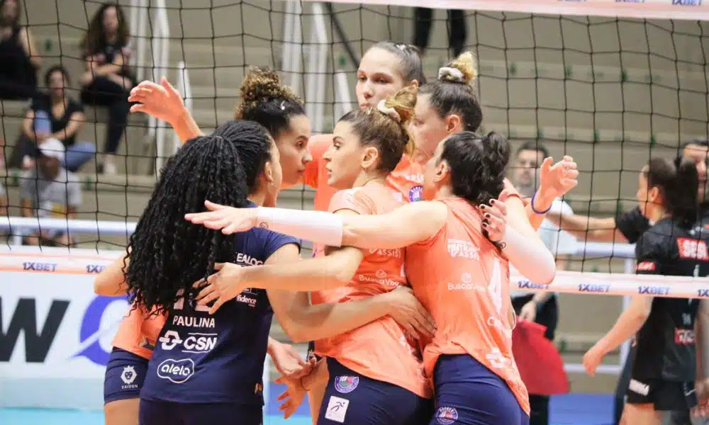 Por fim, Barueri x São Caetano na Superliga Feminina de vôlei. Mas Pinheiros x Brasília