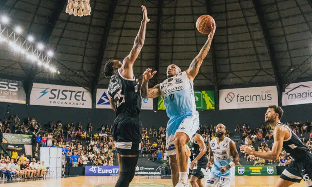 Mas - Bauru x Corinthians no NBB. Assim Paulistano, Pinheiros