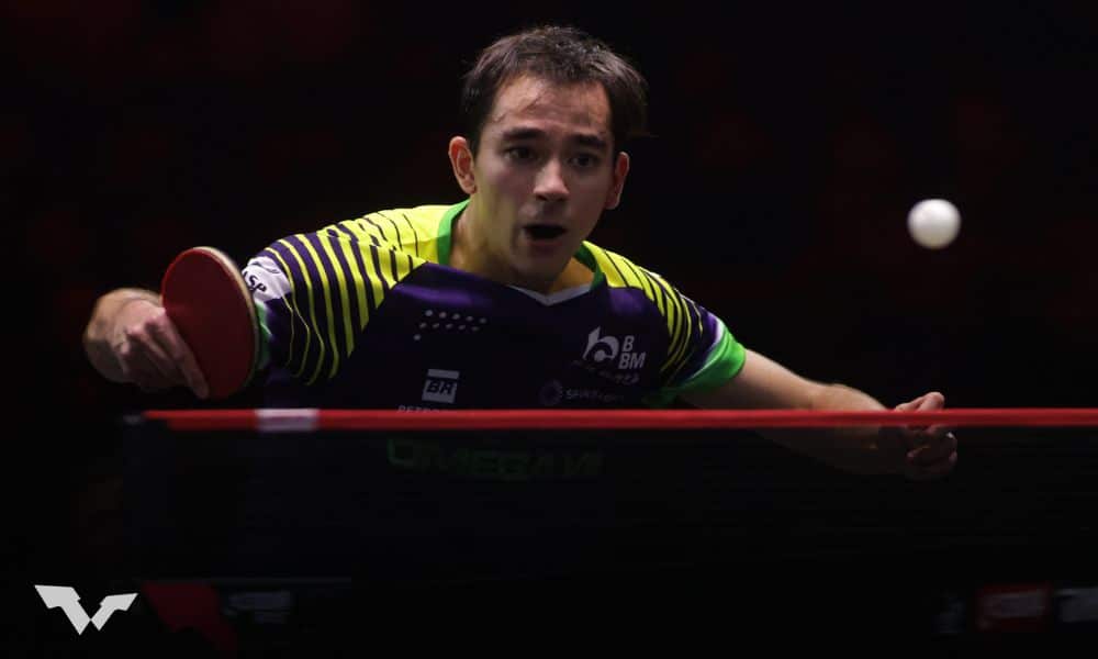 Mas Hugo Calderano no jogo contra Ma Long no Grand Smash