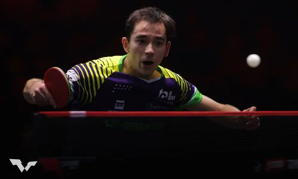 Mas Hugo Calderano no jogo contra Ma Long no Grand Smash