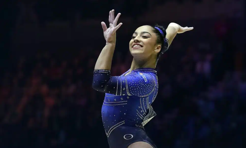 Mas Júlia Soares fazendo parte da sua coreografia de solo DTB Pokal