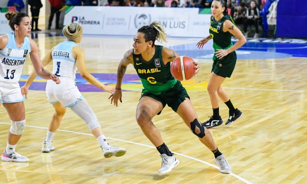 Mas - México sediará a Americup. Na foto, lance do jogo entre Brasil e Argentina que garantiu a classificação das duas equipes