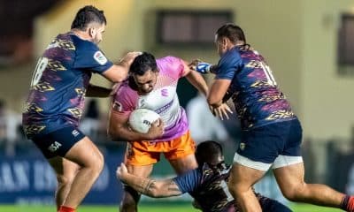 Jogadores dos Cobras e Pampas em ação pelo Super Rugby Américas