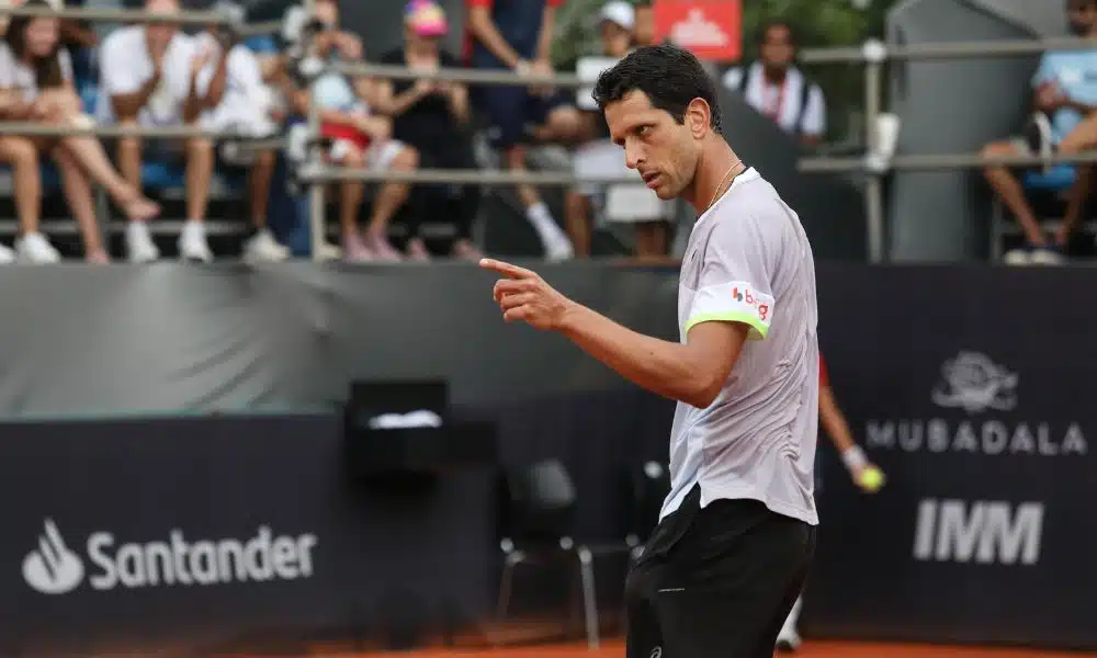Marcelo Melo e Alexander Zverev enquanto perdem no Masters de Monte Carlo