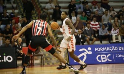 Paulistano vence clássico contra o São Paulo pelo NBB