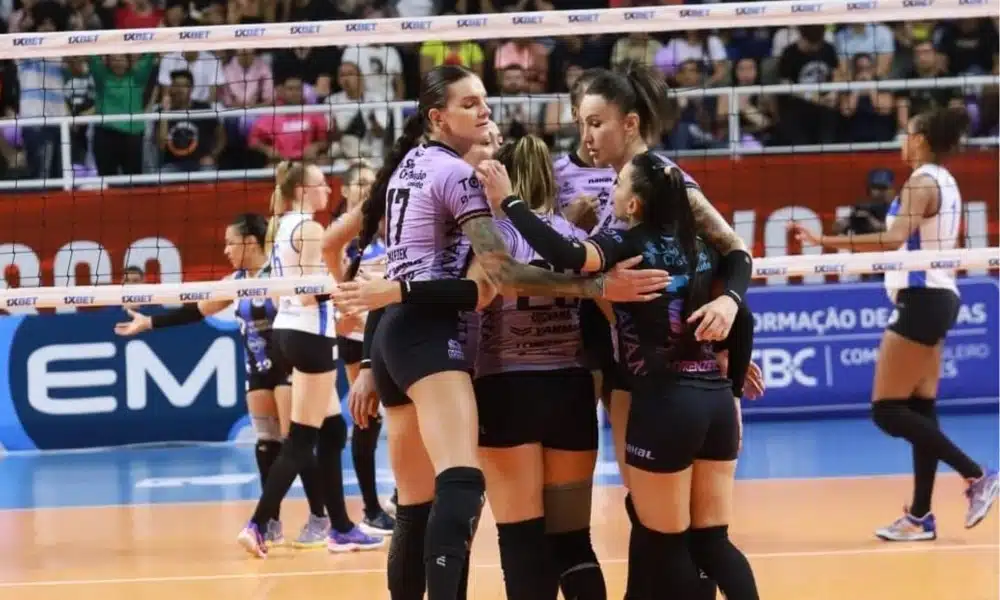 Superliga Feminina de Vôlei Osasco bate Pinheiros no Liberatti e força jogo 3