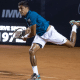 Thiago Monteiro sacando no Masters de Madrid