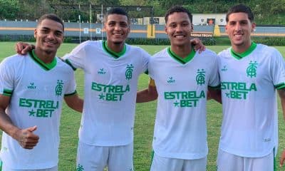 Mas América-MG X Botafogo no Brasileiro Sub-20 de futebol.