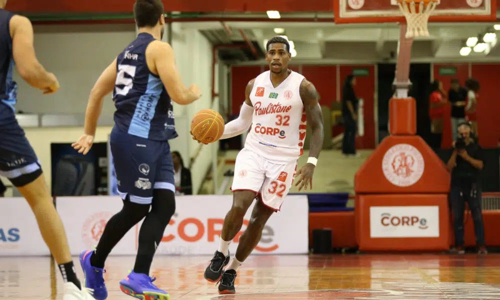 Mas - Paulistano x Brasília pelo NBB. Assim Corinthians x Cerrado