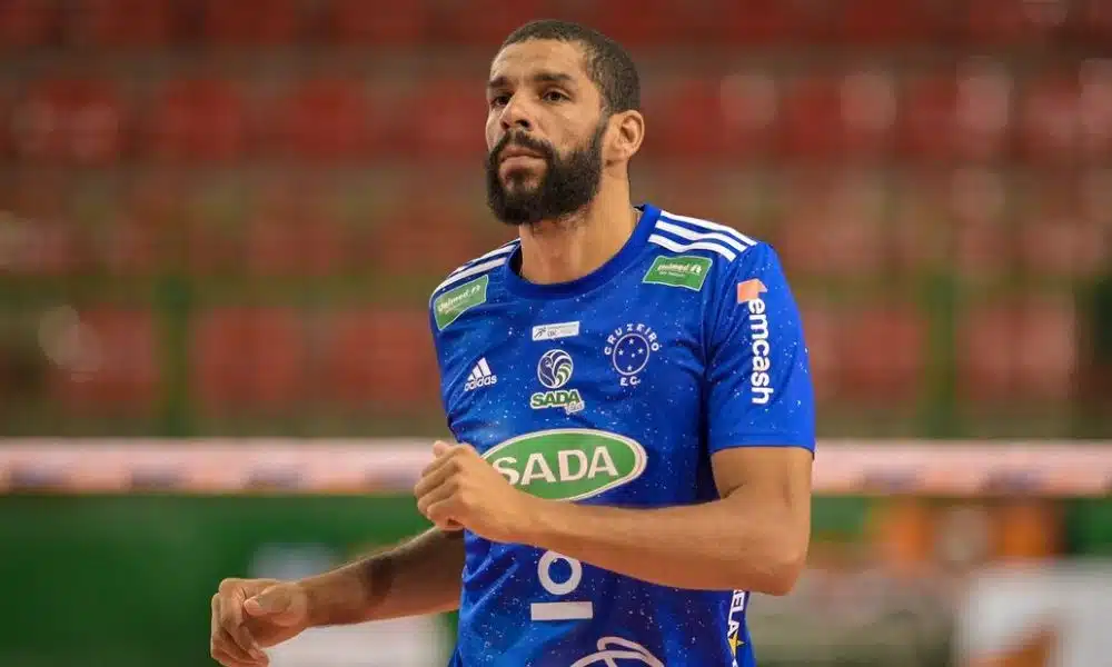 Mas - Wallace com a camiseta do Sada Cruzeiro. Superliga Masculina de vôlei CBV Farma Conde São José