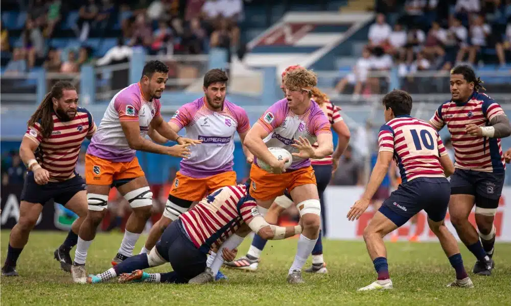 Cobras jogando contra o Raptors no Estádio Nacional de São Paulo pela Super Rugby Américas